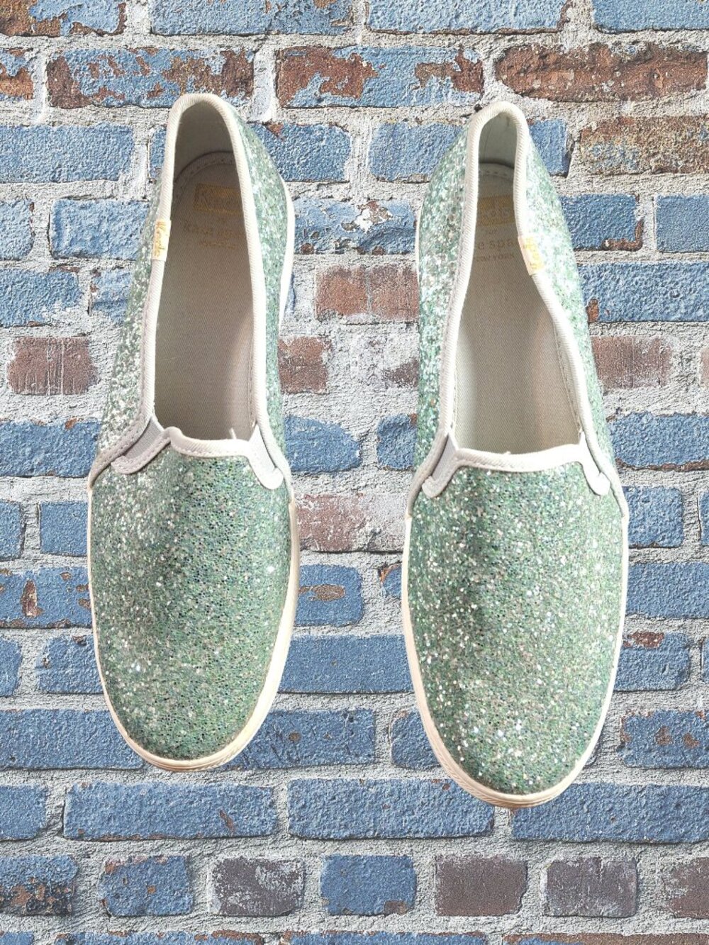Keds Size 8 Silver Glitter Slip on Shoes Like New Condition
